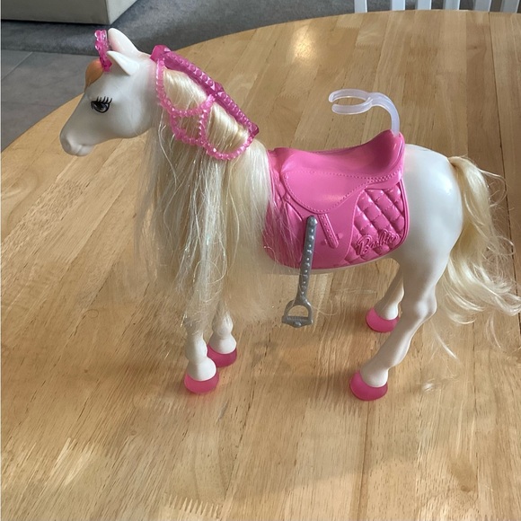 Poupée Barbie Dream Horse Mattel 2016 – Cheval Et Poupée Blonde, Voix Et Marche, Neuve